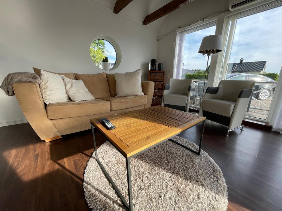 Vid Gekas Ullared Boende B&B Exterior photo